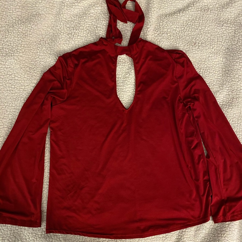 Long sleeve shirt/blouse ribbon neck line